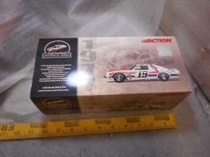NASCAR - DALE EARNHARDT # 18 BELDEN ASPHALT 1977 Malibu CLUB CAR 1 of 3600 in bo - Picture 1 of 16