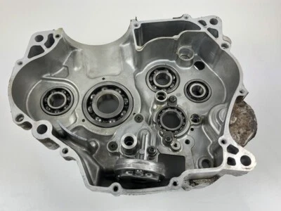 95 Suzuki DR250 DR250SE DR 250SE 350SE Motor Cárter Derecho Manivela Estuche Foto 1 de 4