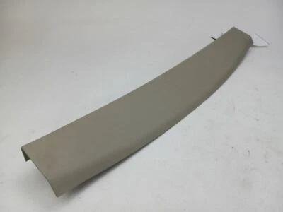 2008 NISSAN ROGUE REAR CENTER UPPER TAILGATE TRIM PANEL 19014 Foto 1 de 4
