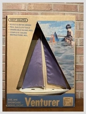 Модель яхты Venturer V15 корабельные формы 15 оригинальная коробка повреждение мачты 1960-е - Изображение 1 из 4