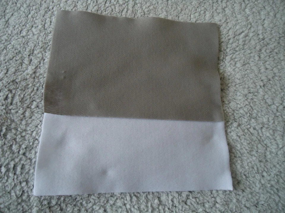 FEUTRINE - lot de 2 plaques de feutrines - dimensions 20 * 30 cm - gris blanc - Photo 1/1