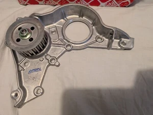 New Genuine Aisin Toyota Corolla E9 E10 E11 Starlet P7 P8 Oil Pump - Picture 1 of 2