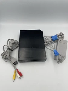 Nintendo Wii Console Black RVL-001 (USA) with Cables - Picture 1 of 14