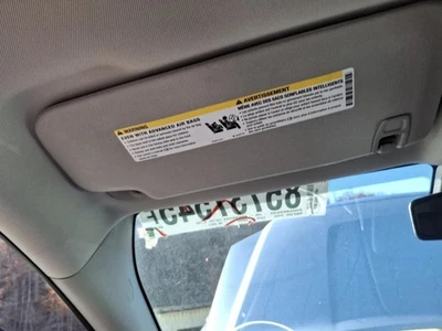 Parasol izquierdo conductor compatible con 10-17 EQUINOX 3766435 Foto 1 de 4