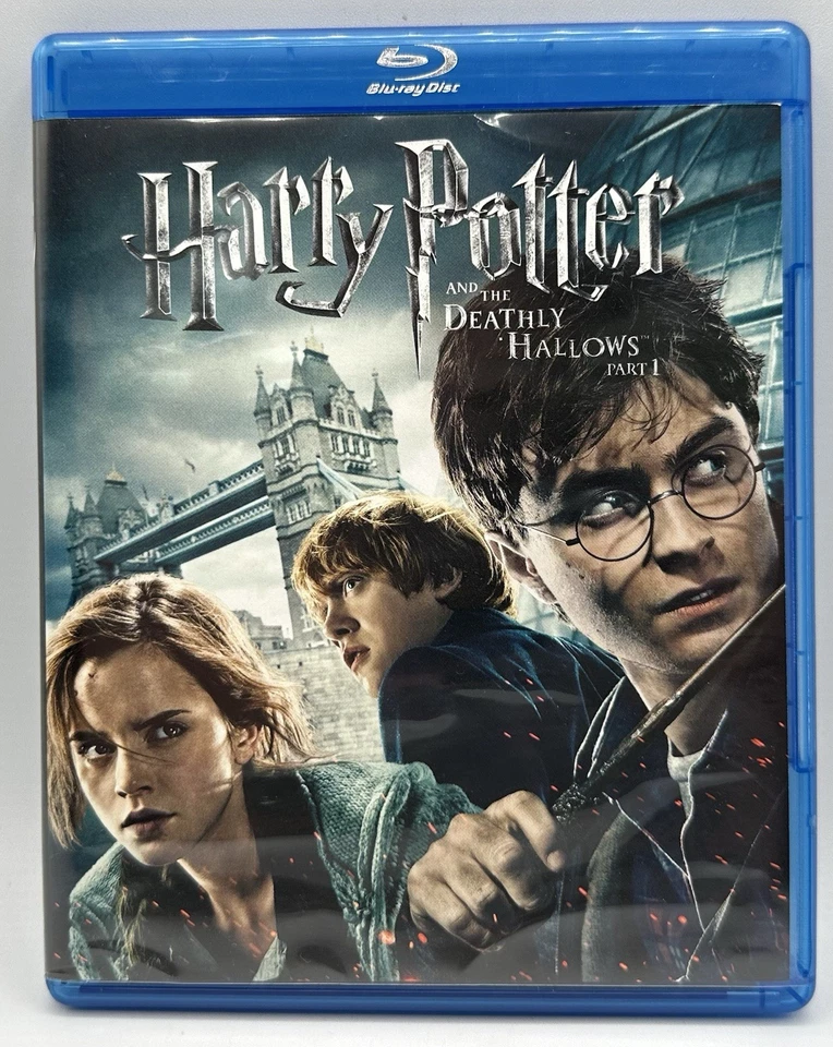 Harry Potter and the Deathly Hallows, Part 1 Blu-Ray + DVD Daniel Radcliffe 2010 - Image 1 of 3