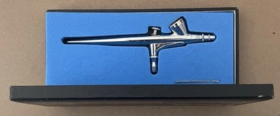 Iwata airbrush HP-B with cable original from 1990s • Barely Used - Image 1 of 4