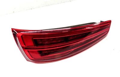 AUDI Q3 (8U) 2015-2018 TRASERO IZQUIERDO MALETERO LED LUZ TRASERA LUZ FRENO Foto 1 de 4