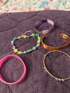 VARIETY BRACELETS SET OF 5 - Picture 1 of 1