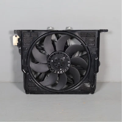 2011-2015 BMW 550i 650i 750i Radiator Fan 850 Watt 17428509743OEM Used Foto 1 de 4