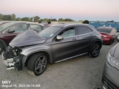 LEFT REAR SEAT BELT 2016 MERCEDES-BENZ GLA250 Foto 1 de 4