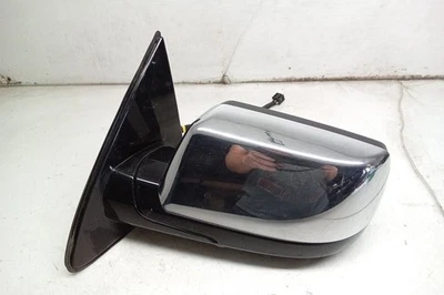 17 2017 Chevrolet Suburban Driver LH Door Mirror w/ Blind Spot Alert OEM - Image 1 of 4