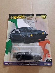 Hot Wheels Premium Car Culture Alfa Romeo Chase - Bild 1 von 4