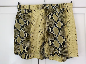 Mistress Rocks Women's Shorts Medium Polyurethane blend - excellent condition - Picture 1 of 4