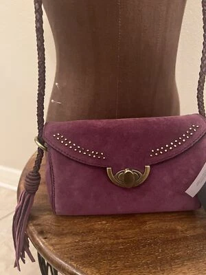 Bolso de Mano Bandolera Diseñador Nanette Lepore Púrpura Terciopelo Borla Precio de Venta sugerido por el fabricante $148 Foto 1 de 4