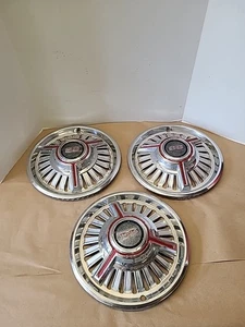3 VINTAGE 1965 1966 CHEVELLE NOVA MALIBU IMPALA WHEEL COVER PRE OWNED RED INSERT - Picture 1 of 18
