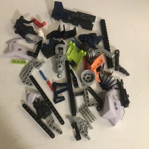 Lego Bionicles Lot Of 50 Toy Toys Pieces Parts Lb1 - Picture 1 of 4