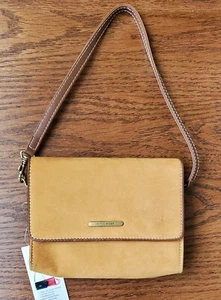 New Nine West Sueded Faux Leather Wristlet Purse Bag Wallet Kisslock Y2K - Picture 1 of 9