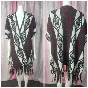 Charlotte Russe Southwestern Open Fringe Poncho Size Large XL - Picture 1 of 7