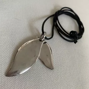 Dodo Pomellato Ciondolo Foglia Argento 925 Fuori Produzione Vintage Pendant - Foto 1 di 8