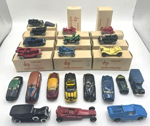 Lot of VINTAGE DYNA-MO HO Cars, Boxes, + Hand Painted Plaster Cast Cars & more! - Picture 1 of 10