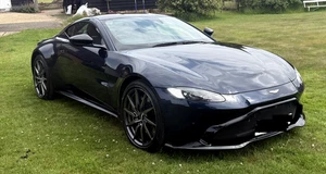 Aston Martin Vantage 2019 4.8 V8 - Picture 1 of 9