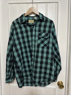 Light  Vintage SEARS Made In CANADA Flannel Long Sleeve Shirt (Medium Fit) - Imagem 1 de 4