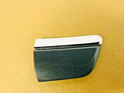 OEM 2008 2009 2010 Audi A8 Front Right RH Passenger Center Molding Trim - Изображение 1 из 4