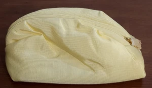 NINA RICCI Parfums GELB Stoff Make-Up KOSMETIKTASCHE Reißverschluss NEU mit Goldknopf - Bild 1 von 6