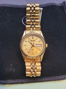 Orologio Seiko Vintage Donna Tono Oro Data Giorno, Batteria Nuova, 6",Testato - Foto 1 di 13