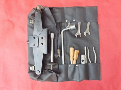 DE TOMASO PANTERA TOOL KIT BAG WRENCHES SCREWDRIVERS PLIERS JACK Foto 1 de 4