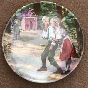 Vintage Hansel And Gretel Collectors Plate. Fairytale - Picture 1 of 7