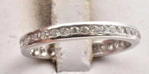 Estate PALTINUM & 1ct, 33 round Mined Diamond Eternity Wedding Band Ring sz 5.25 - Picture 1 of 4
