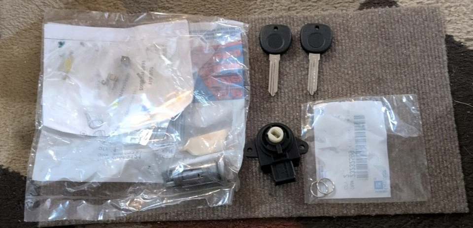 KIT CILINDRO ENCENDIDO PONTIAC SOLSTICE 2006-2007 NUEVO CON 2 LLAVES NUEVO OEM 23240429 (!) Foto 1 de 1