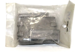 Cama para dormir vintage Walthers 941-100U escala O metal fundido 5' x 6' nueva de stock - Imagen 1 de 2