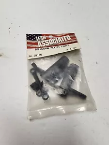 Team Associated 25125 Steering Bellcrank Plastic Parts for MGT Monster GT NIP RC - Picture 1 of 2