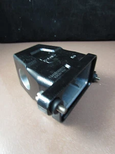 HARTING 19400060512 HARTING METAL HOOD HAN 6HPR SCW LCKING - Bild 1 von 2