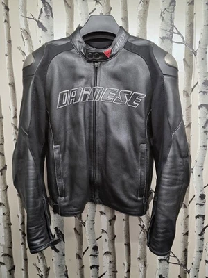 Dainese Santa Monica Motorcycle Jacket Men’s Black Leather - Perforated - EU56 - Image 1 of 4