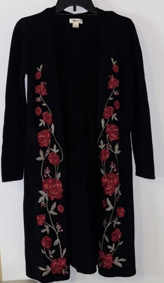 STYLE & CO. Cárdigan Largo Negro Bordado Floral L/S Pecho Pequeño 35" Usado Foto 1 de 4