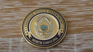 Moneda Desafío Departamento de Policía de Asheville Carolina del Norte #B928 - Imagen 1 de 8