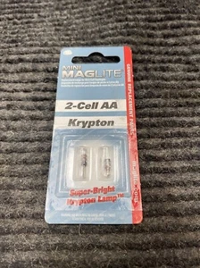 Nuevas lámparas de repuesto Maglite para mini linterna AA de 2 celdas xenón paquete de 2 - Imagen 1 de 5