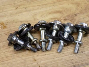 GILERA FUOCO 500 ie ROCKER VALVE HEAD COVER BOLTS - Picture 1 of 3