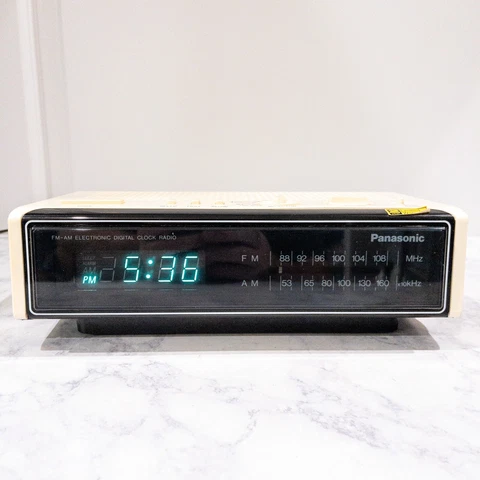Vintage Circa 1970’s Panasonic Model RC-61 Clock/Radio (Read) Cover
