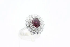 Ring aus 750er Weißgold mit natürlichem Rubin und 30 Brillanten - Picture 1 of 5