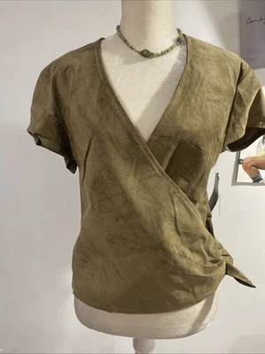 BLUSA ENVOLVENTE 100% Gamuza Colección Folio Saks Fifth Avenue Dorado Floral Talla LG Foto 1 de 4