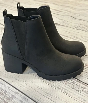 Dirty Laundry Women’s Black Boots Size 9 Chunky 3” Heel. Grunge Punk Goth  - Image 1 of 4