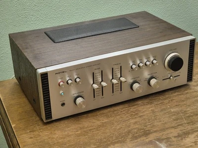 Rotel RA-611 Stereo Amplifier. Good condition. Full working. - Immagine 1 di 4