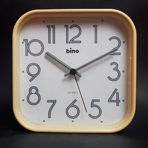 Vintage Bino Wanduhr beige · wall clock Quarz 80er Jahre minimalistisches Design - Bild 1 von 10
