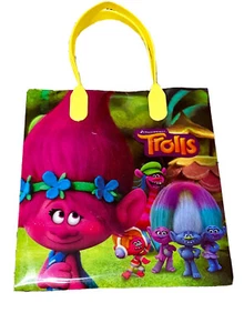 Trolls Mini Candy Boxes, Goody, Favors Bags & Paper Basket. - Picture 1 of 12