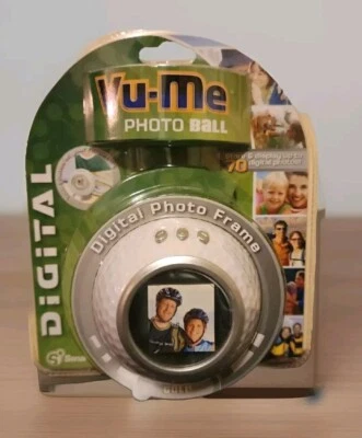 Digital Photo Golf Ball by Vu-Me Display holds about 70 images 2007 Gift For Dad - Image 1 of 4
