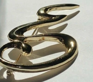 Nuevo Broche Estilista Modernista Tono Dorado Brillante - Imagen 1 de 6